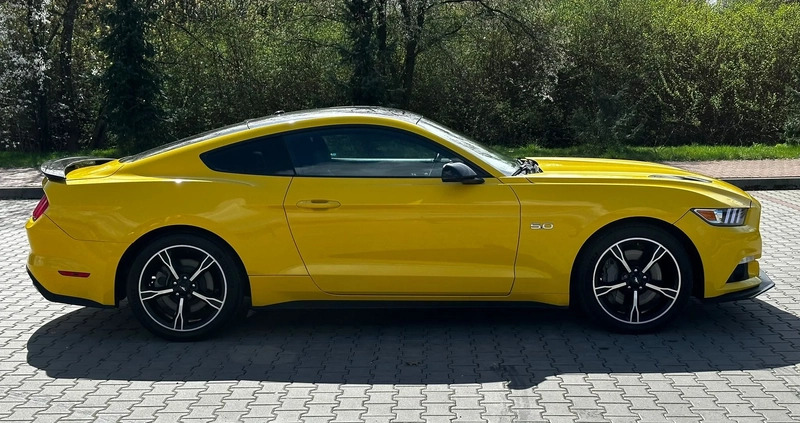 Ford Mustang cena 130000 przebieg: 162100, rok produkcji 2016 z Płock małe 326